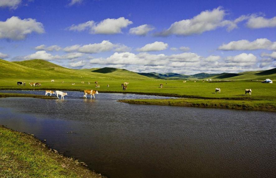 点击大图看下一张：一组内蒙古草原美景图片