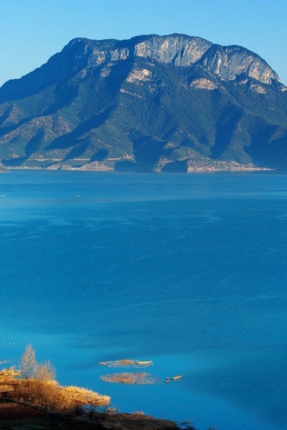 点击大图看下一张：治愈天堂泸沽湖，你是我遇见过最美的风景