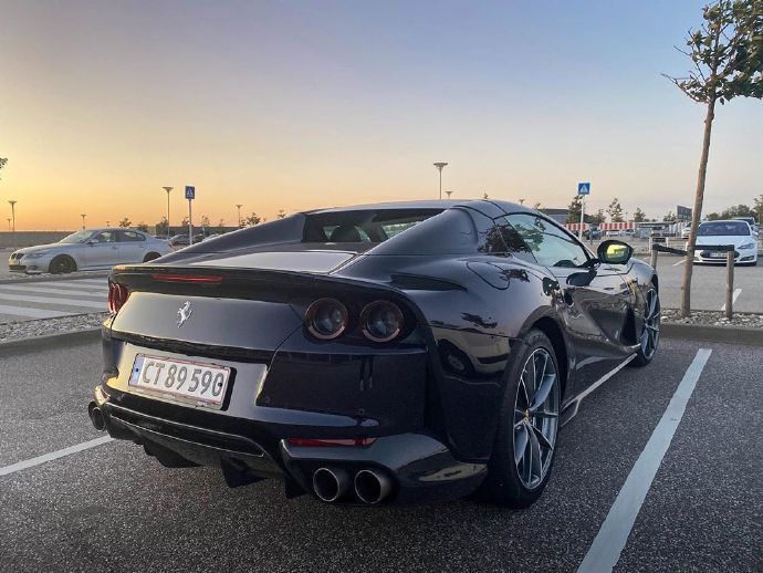 点击大图看下一张:飞马812 GTS,一枚酷小伙