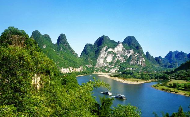 点击大图看下一张：秀丽的桂林漓江风景图片