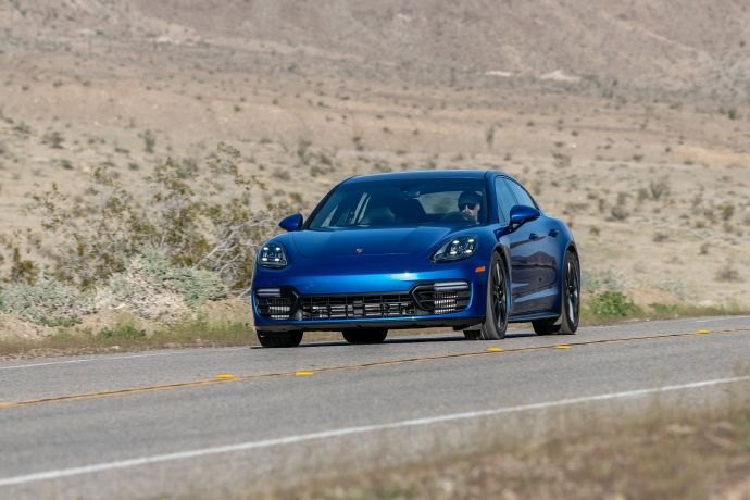 点击大图看下一张：Porsche Panamera GTS 这个配色，很赞