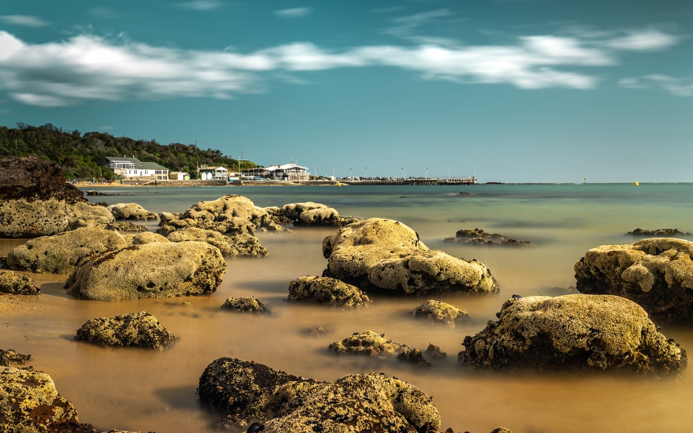点击大图看下一张：澳大利亚海滩唯美风景桌面壁纸