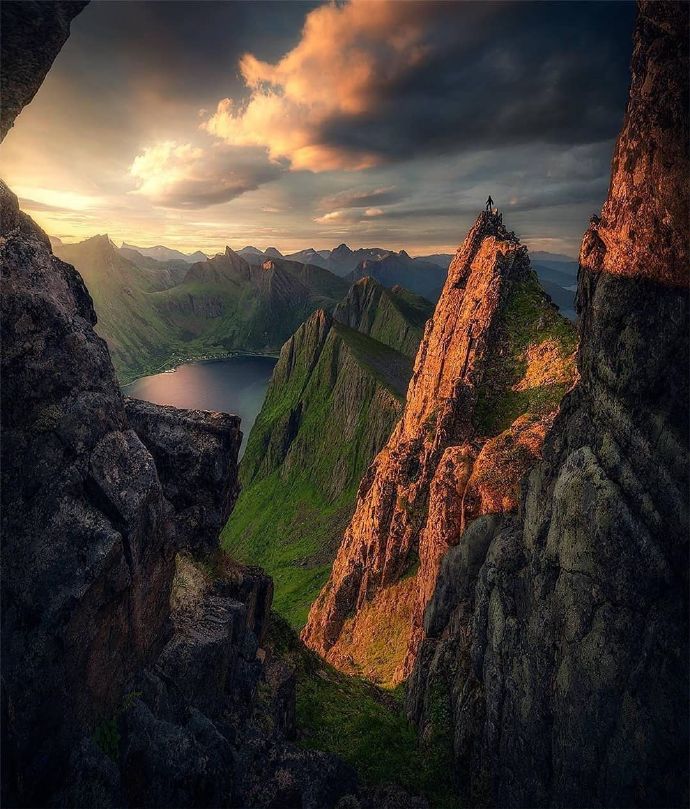 点击大图看下一张：挪威的魔幻风景