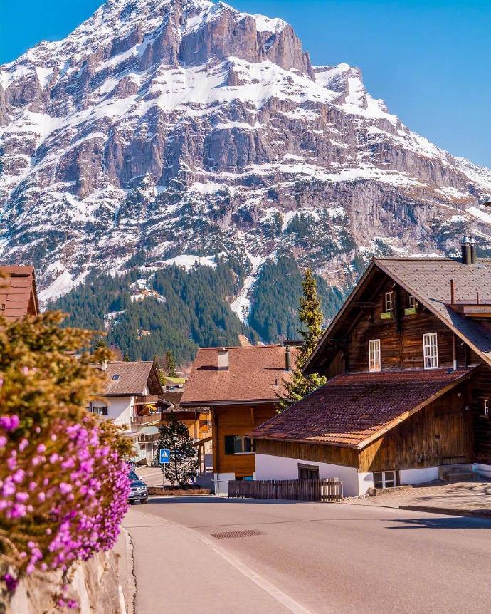点击大图看下一张：宁静美好的瑞士小镇生活