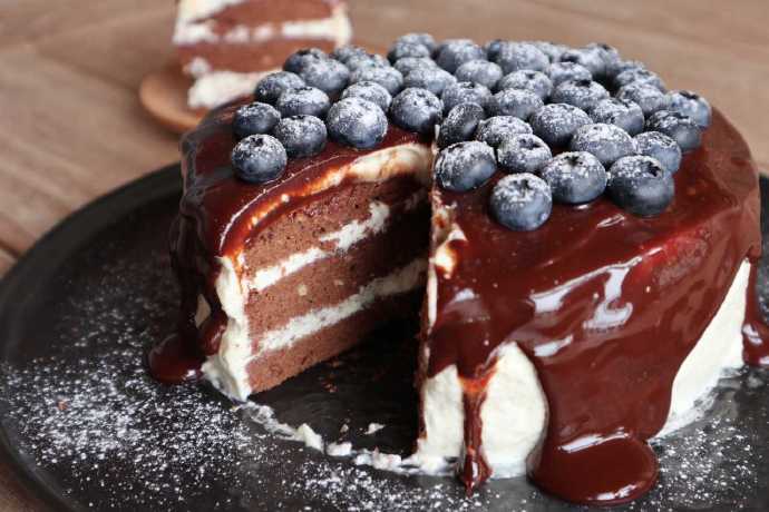 点击大图看下一张：一组甜而不腻的蛋糕图片