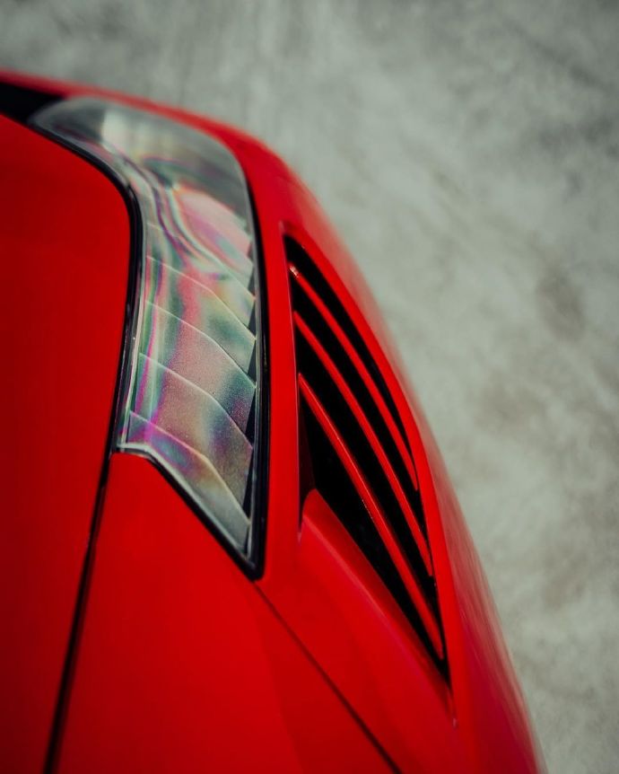 点击大图看下一张：法拉利458 Speciale，红色大气