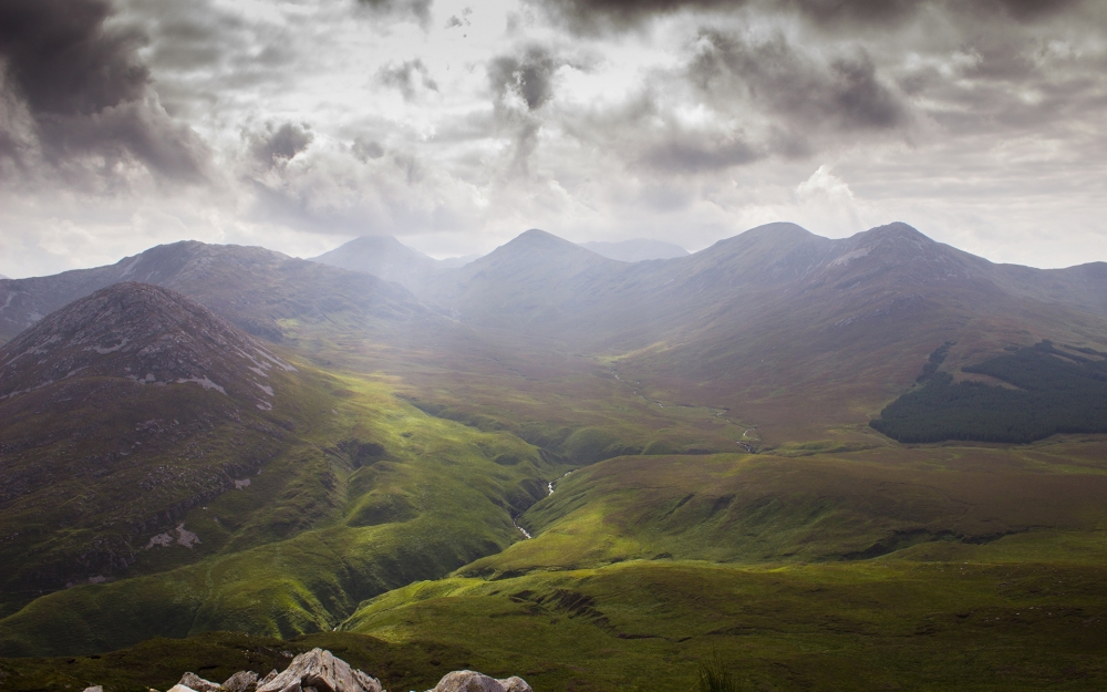 点击大图看下一张：爱尔兰国家公园唯美风景桌面壁纸