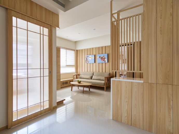 点击大图看下一张：原木简约日式风家居设计 ​​​​