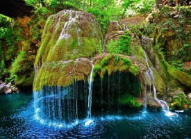美不胜收的罗马尼亚比格尔瀑布图片