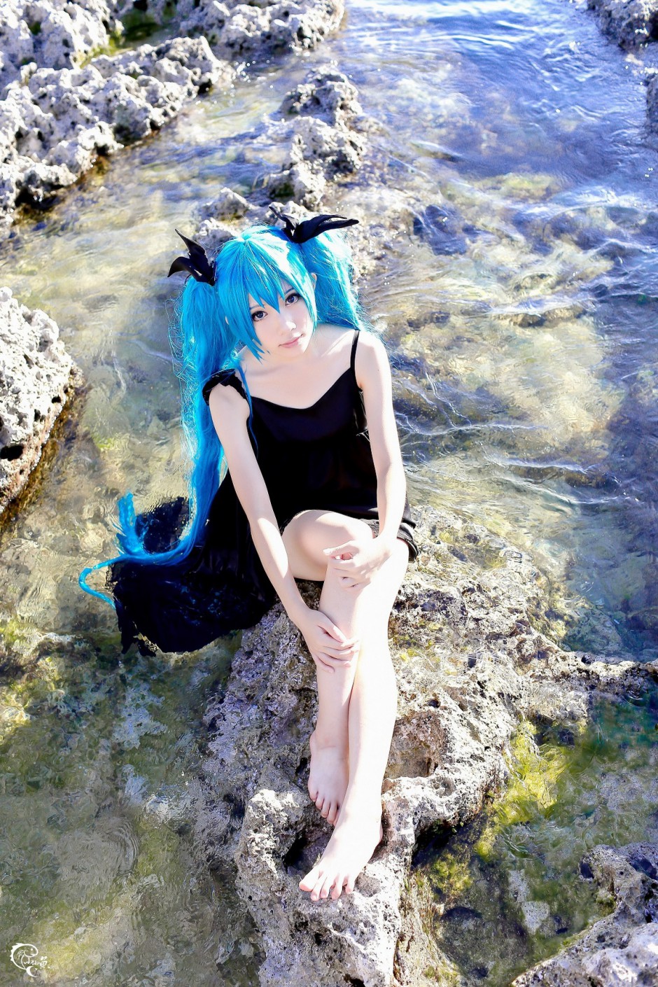 点击大图看下一张：性感妹子cosplay美女图片