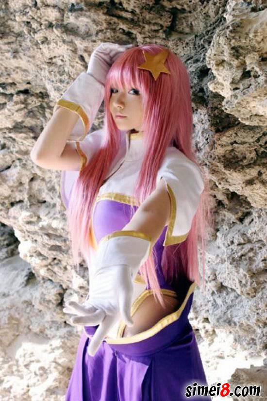 点击大图看下一张:精选日本coser美女高清图片