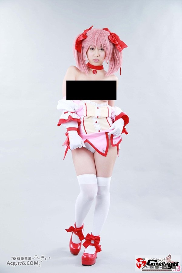 点击大图看下一张:日本女忧cosplay动漫美女图集