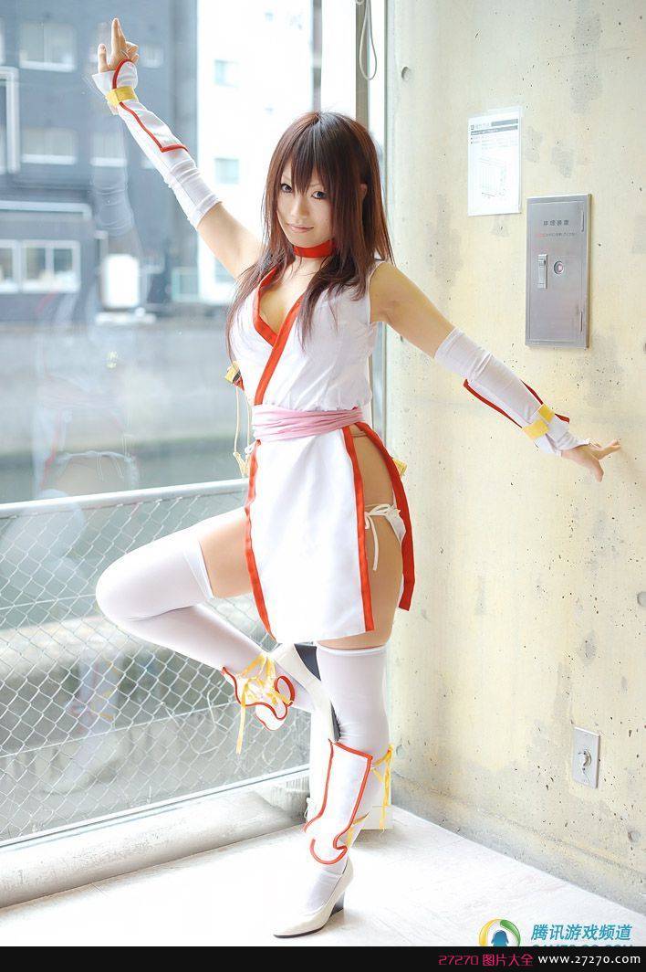 点击大图看下一张:《生死格斗》人气美女COS