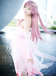 一周热门cosplay美女图片来袭