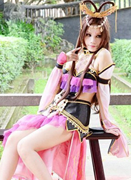 倾城倾国的性感美女貂蝉COS