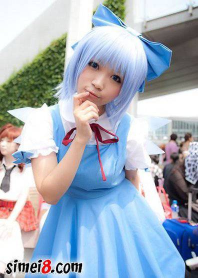 点击大图看下一张:精选日本街头cosplay美女图片集锦