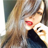 漂亮长发气质美女微信头像图片