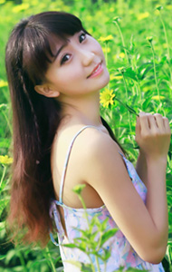 夏日里清纯美少女 碎花裙迷你可爱