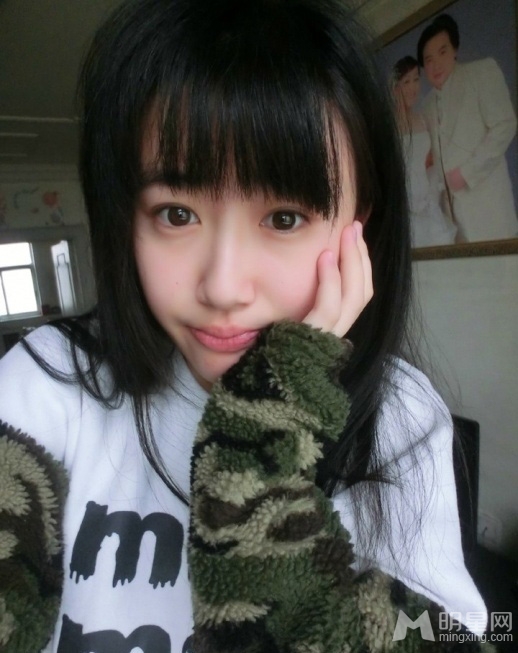 点击大图看下一张:全国校花大搜罗 性感爆乳VS清纯可人(15)