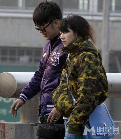 点击大图看下一张：杜海涛与前女友李若曦甜蜜照(3)