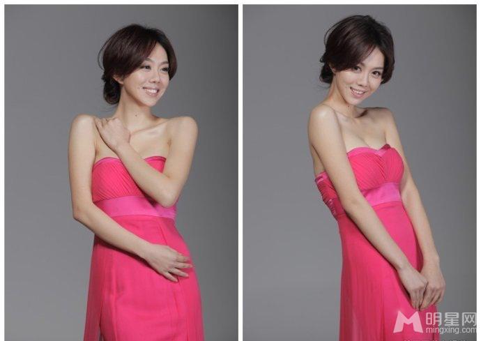 点击大图看下一张：姜妍粉嫩红裙低胸可爱写真(2)