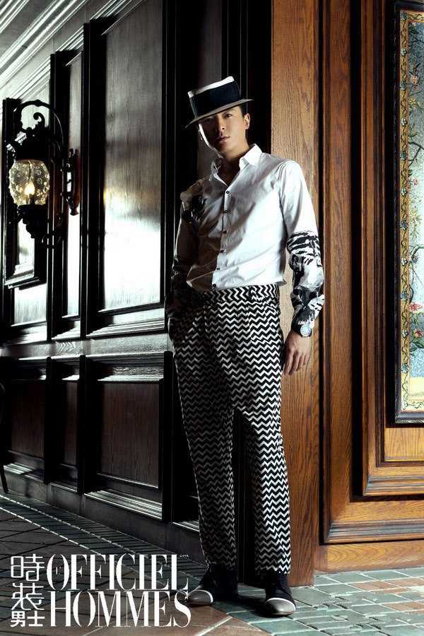 点击大图看下一张：朱雨辰登《时装男士》 变身商务时髦型男(5)