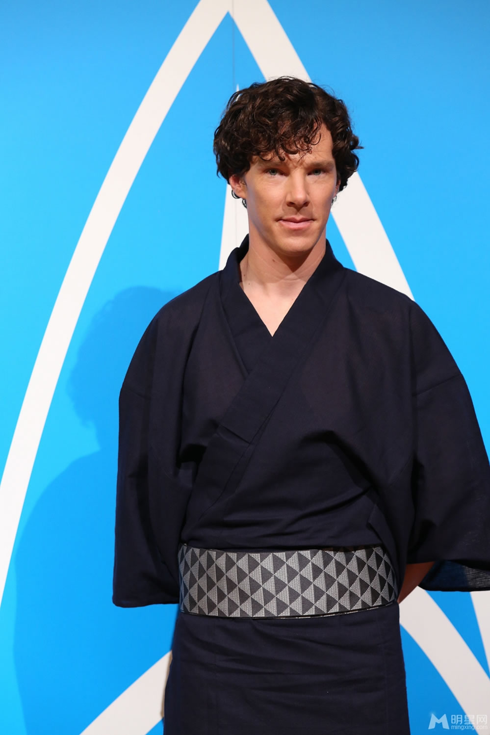 点击大图看下一张：卷福本尼迪克特·康伯巴奇穿和服现身日本(0)