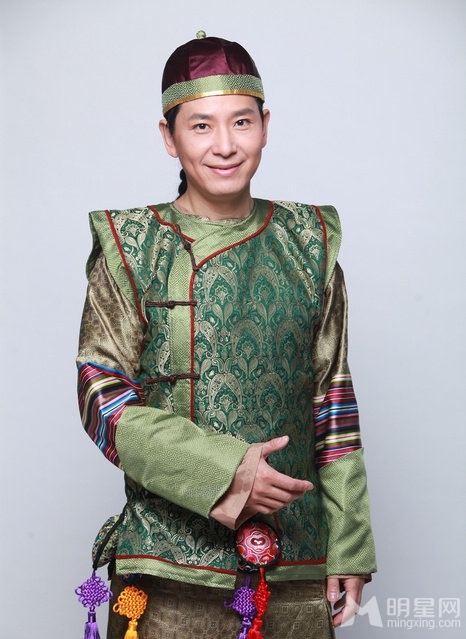 点击大图看下一张:谢娜百变大咖秀扮演华妃 张远扮李玉刚惊艳全场(9)