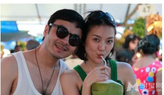 点击大图看下一张：汪涵杨乐乐七年不痒 恩爱情路大回顾(8)