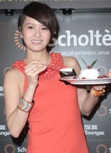 梁咏琪出席品牌活动 分享与老公的厨房甜蜜