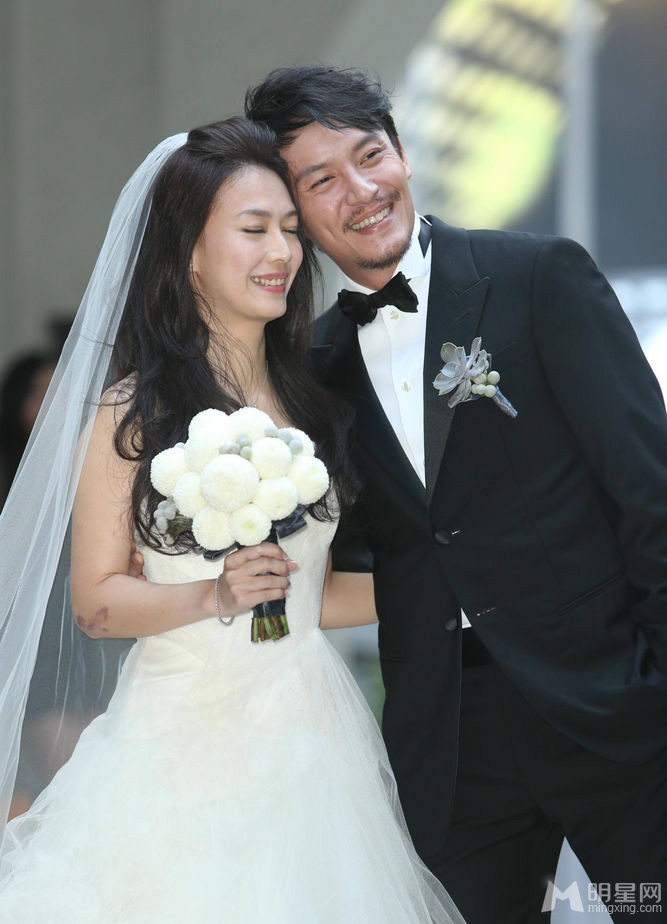 点击大图看下一张:张震与庄雯如结婚 婚礼现场大曝光(4)