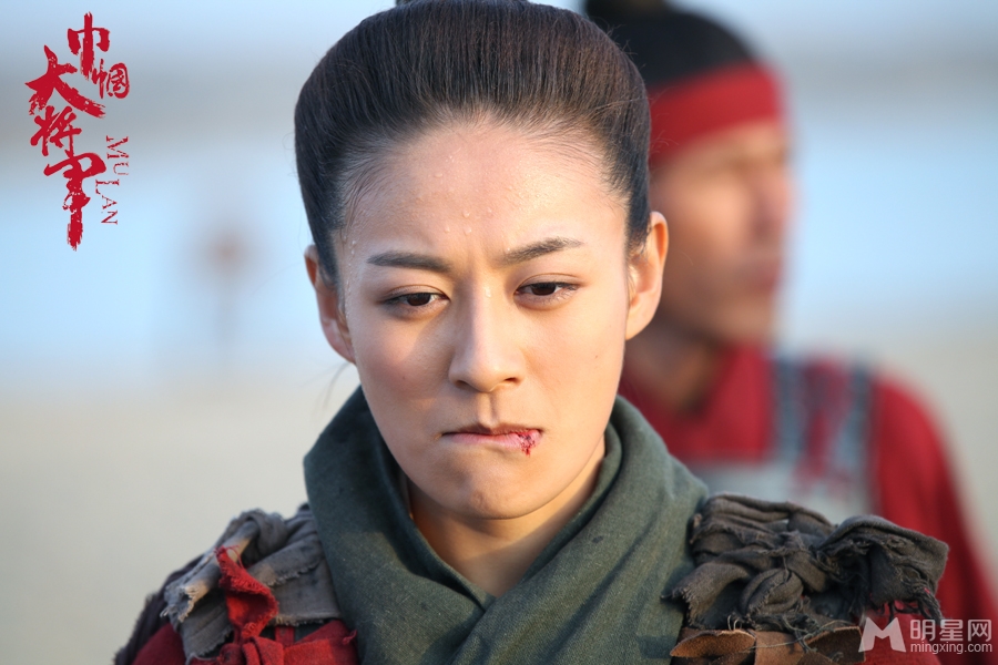 点击大图看下一张：江若琳巾帼大将军女扮男装 军营搞怪历险(7)