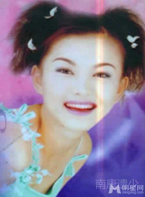 点击大图看下一张：李湘15年前青涩照曝光 笑容甜美清纯无限(2)