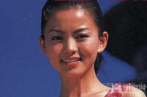 点击大图看下一张：李湘15年前青涩照曝光 笑容甜美清纯无限(3)