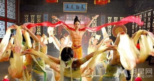 点击大图看下一张：女星古装舞蹈大盘点 刘诗诗佟丽娅古典剧照(2)