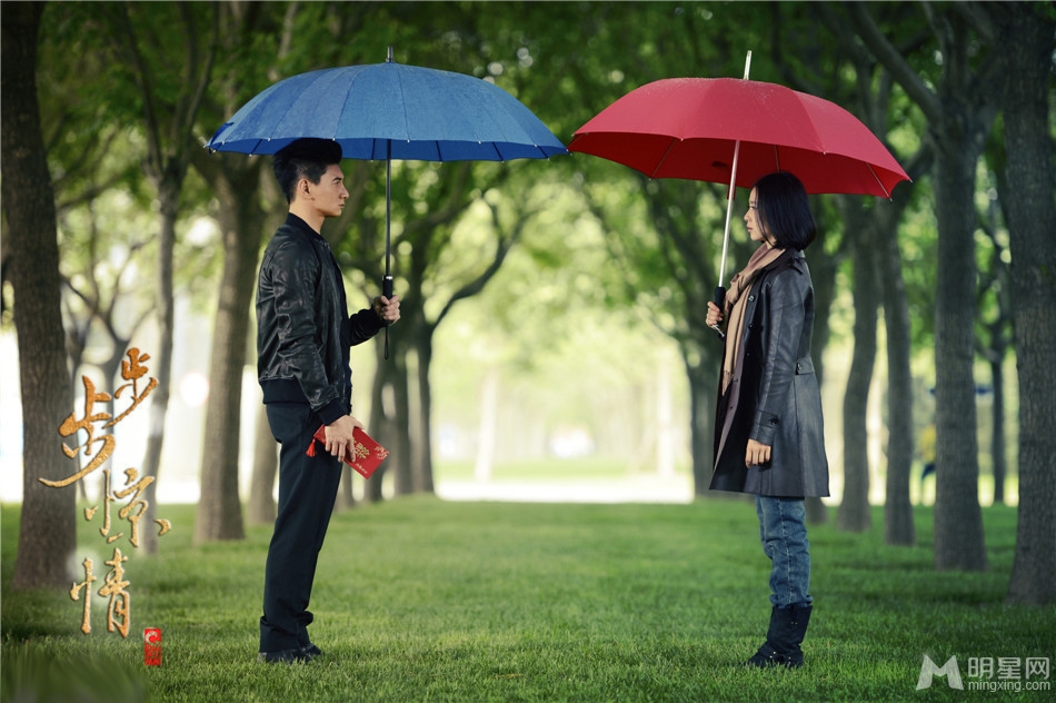 点击大图看下一张:刘诗诗吴奇隆公布恋情 情侣档剧照回顾甜蜜瞬间(10)