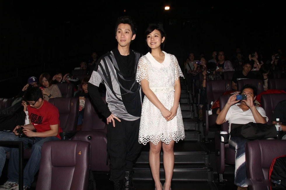 点击大图看下一张：陈妍希与陈汉典为新片《爱的面包魂》出席谢票活动(0)
