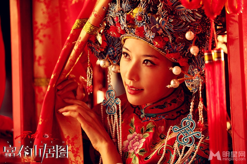 点击大图看下一张：林志玲富春美艳的古装新娘造型曝光(4)