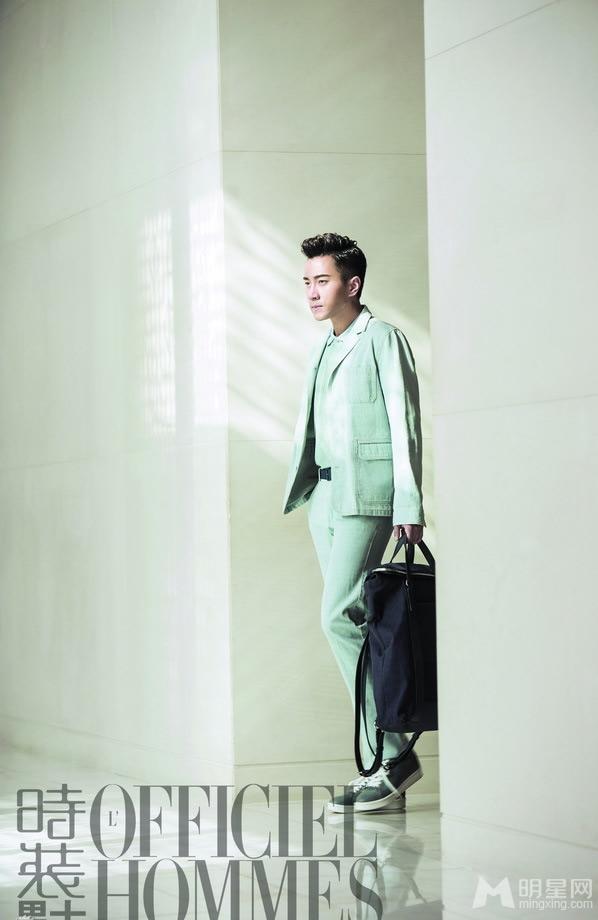 点击大图看下一张：刘恺威西装范优雅演绎绅士品格(4)