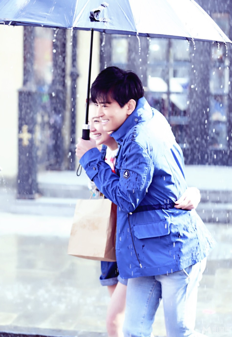 点击大图看下一张:陈晓东加油爱人剧照 剧中饰演张瀚宇(2)