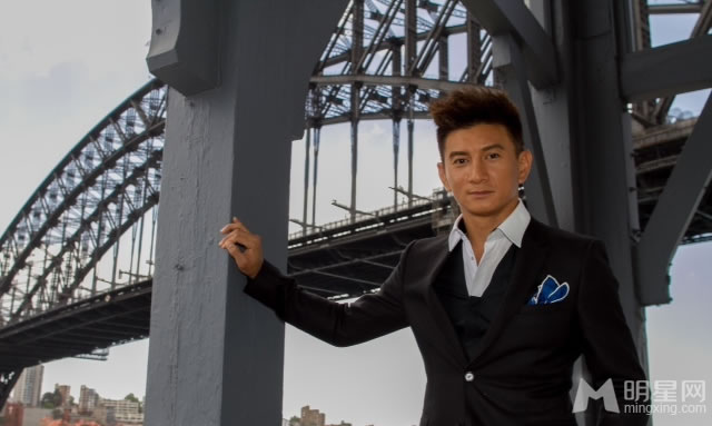 点击大图看下一张:吴奇隆受澳旅局邀请 将在澳洲拍旅行宣传片(0)