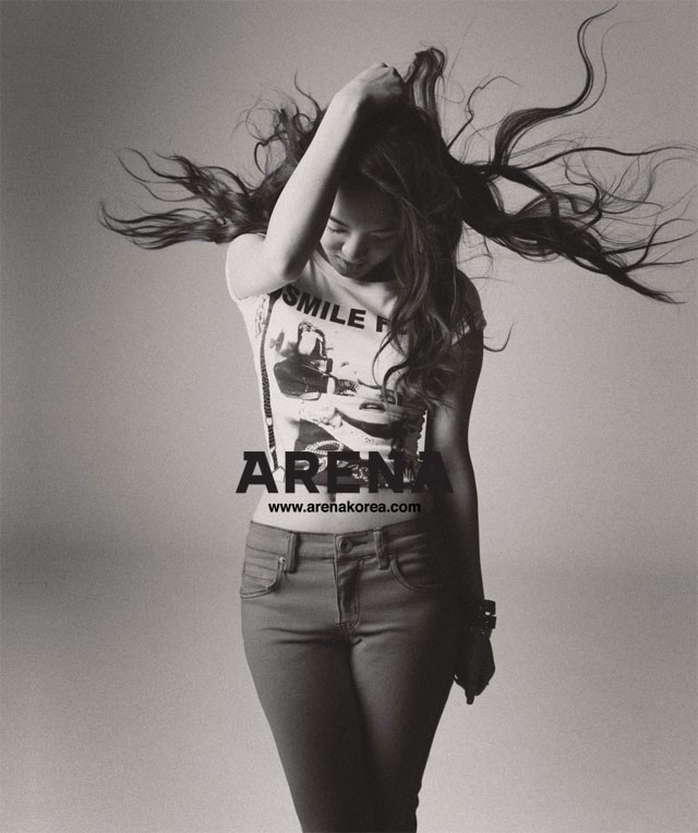 点击大图看下一张：少女时代时尚杂志ARENA摄影  青涩动人魅力爆发(6)