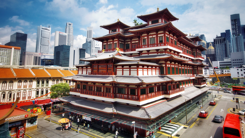 点击大图看下一张：新加坡佛牙寺建筑风景图片