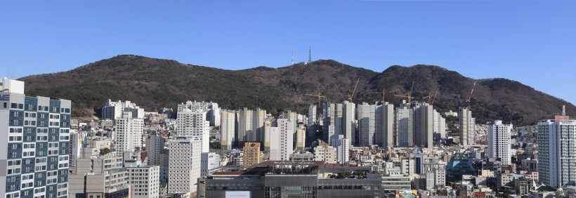 点击大图看下一张：韩国釜山建筑风景图片