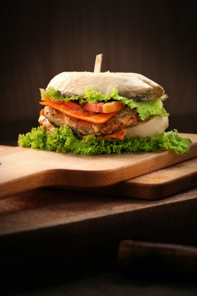 点击大图看下一张：美味好吃营养的汉堡图片