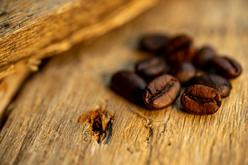 点击大图看下一张：浓厚醇香的咖啡豆图片