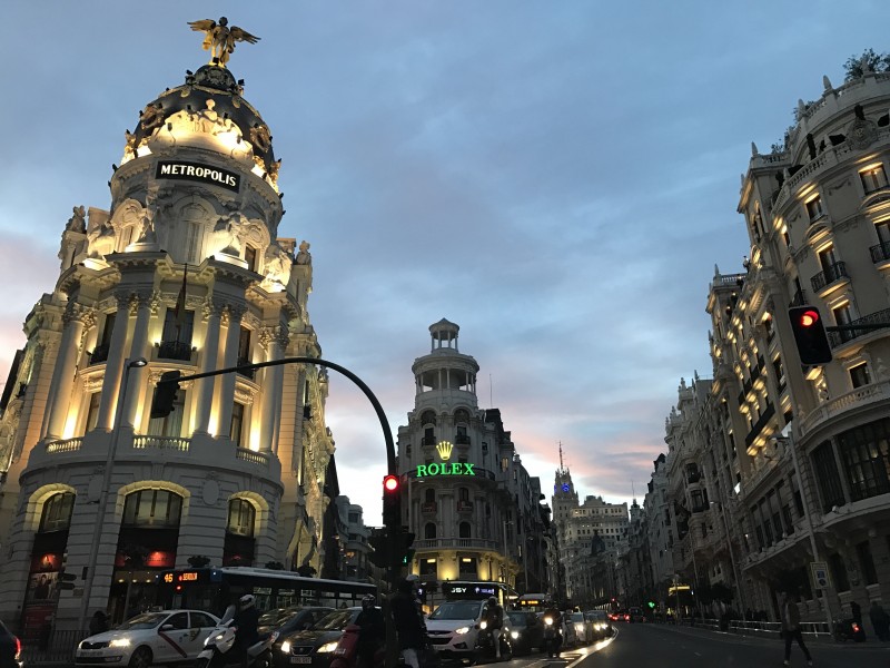 点击大图看下一张：西班牙首都马德里建筑风景图片