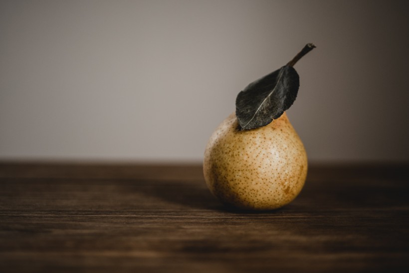 点击大图看下一张：甜度高有营养的梨子图片