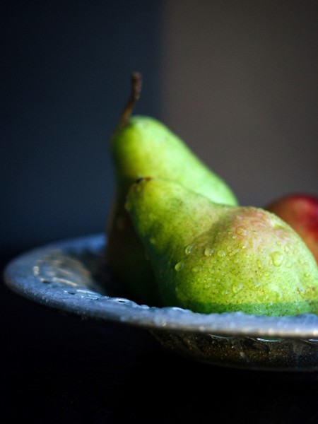 点击大图看下一张：甜度高有营养的梨子图片