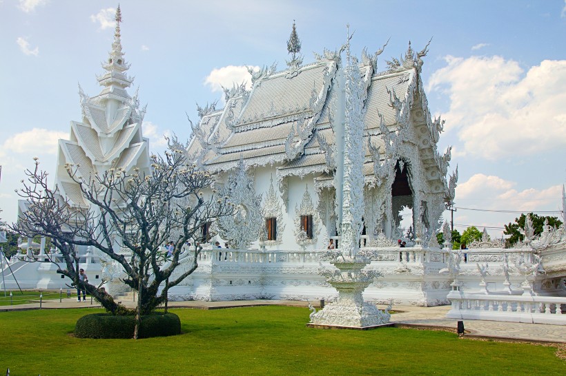 点击大图看下一张：泰国清莱建筑风景图片